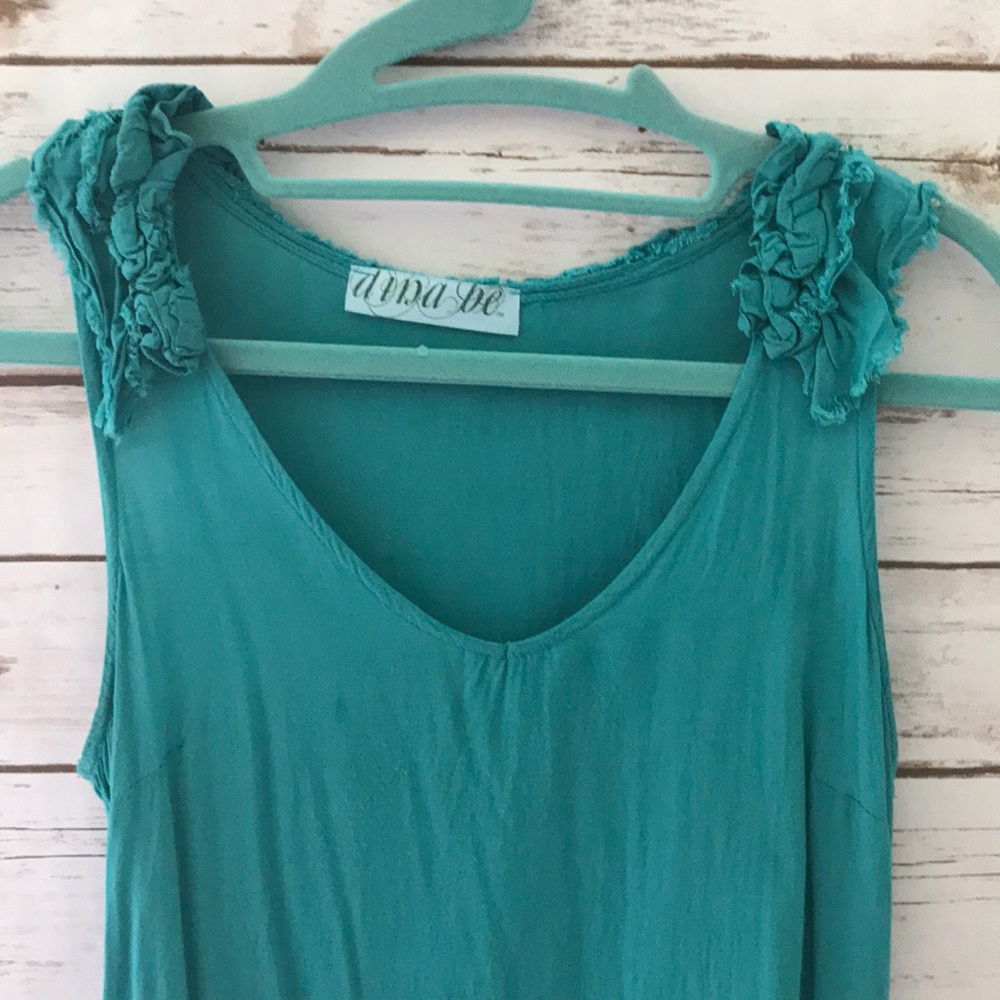 • Francesca’s Green Ruffled Top • - Picture 2 of 5